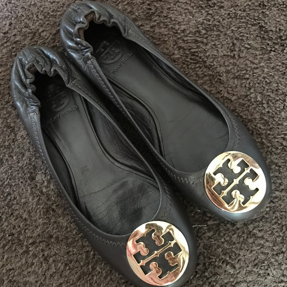 Tory Burch Logo Ballet Flats